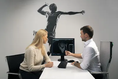 Dr n. med. Jan Szneider Ortopeda